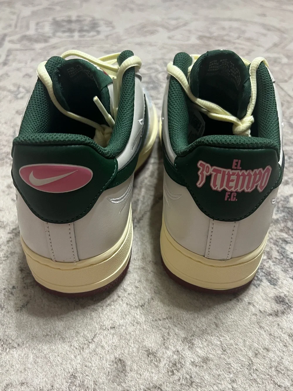 Nike Air Force 1 '07 LV8 